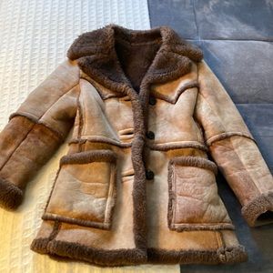Piapa Ltd. Genuine sheepskin shearling coat